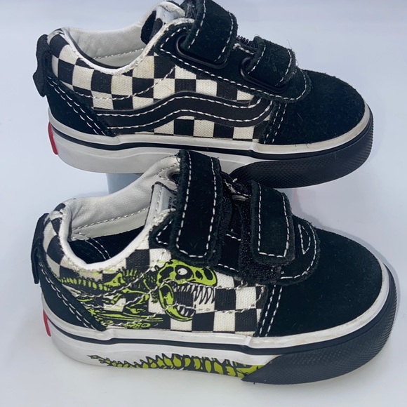 Vans Dino Checkered Neon Green Dinosaur Skateboard Sneaker SZ 4 Baby - Picture 1 of 7